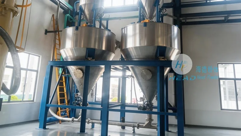 Solución de transporte neumático de partículas portadoras de alimentos de plástico