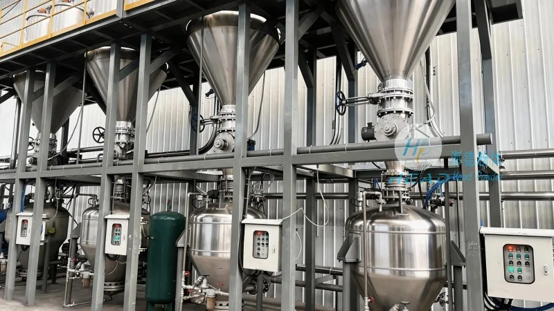Sistema de transporte neumático para polvo de carbono activado medicinal